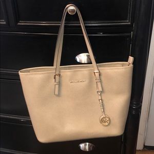 Michael Kors Tote purse